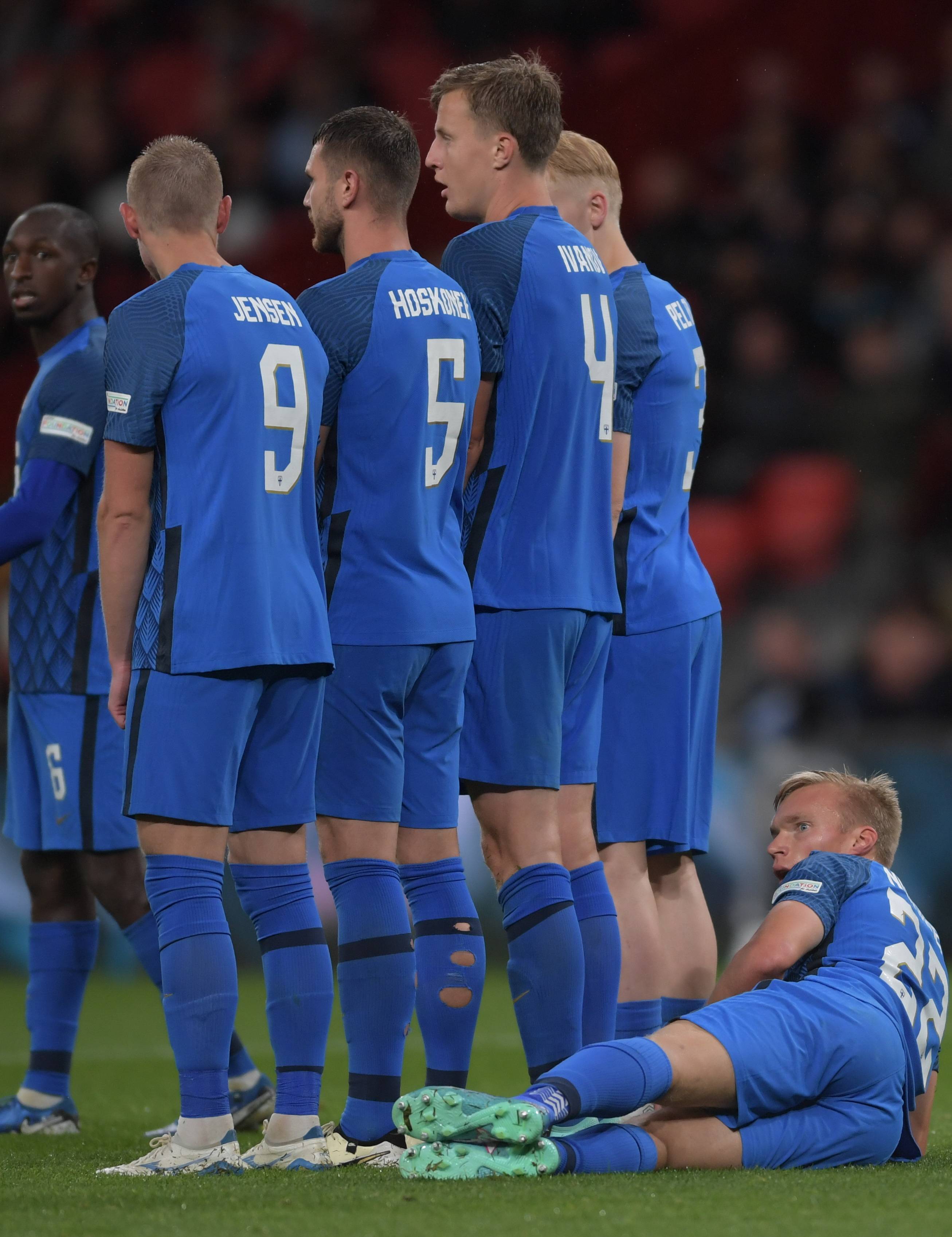 包含凯恩连续十二场比赛得分超过赛事规则更新今晚广州队再遭质疑——欧篮联节点到来，网友：莎拉波娃在法国队比赛中伤愈复出的词条